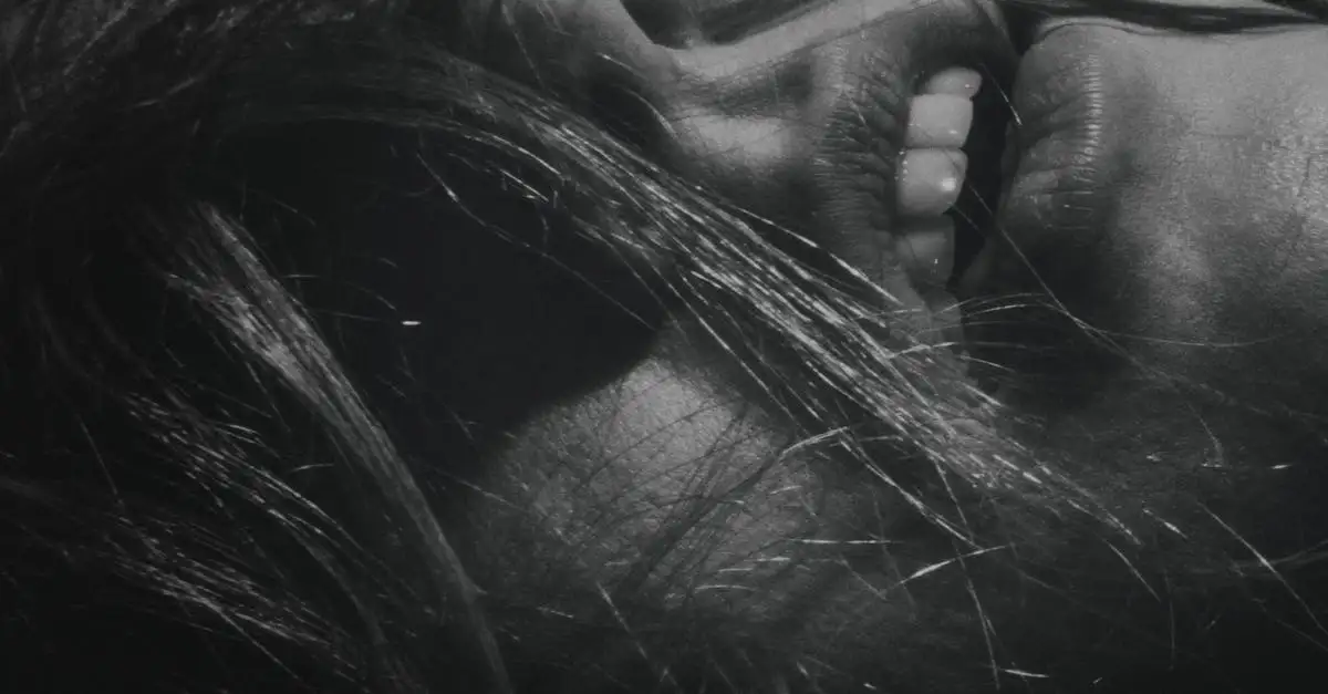 Aktuelle Meldungen: Emotionale Nachricht ohne Details